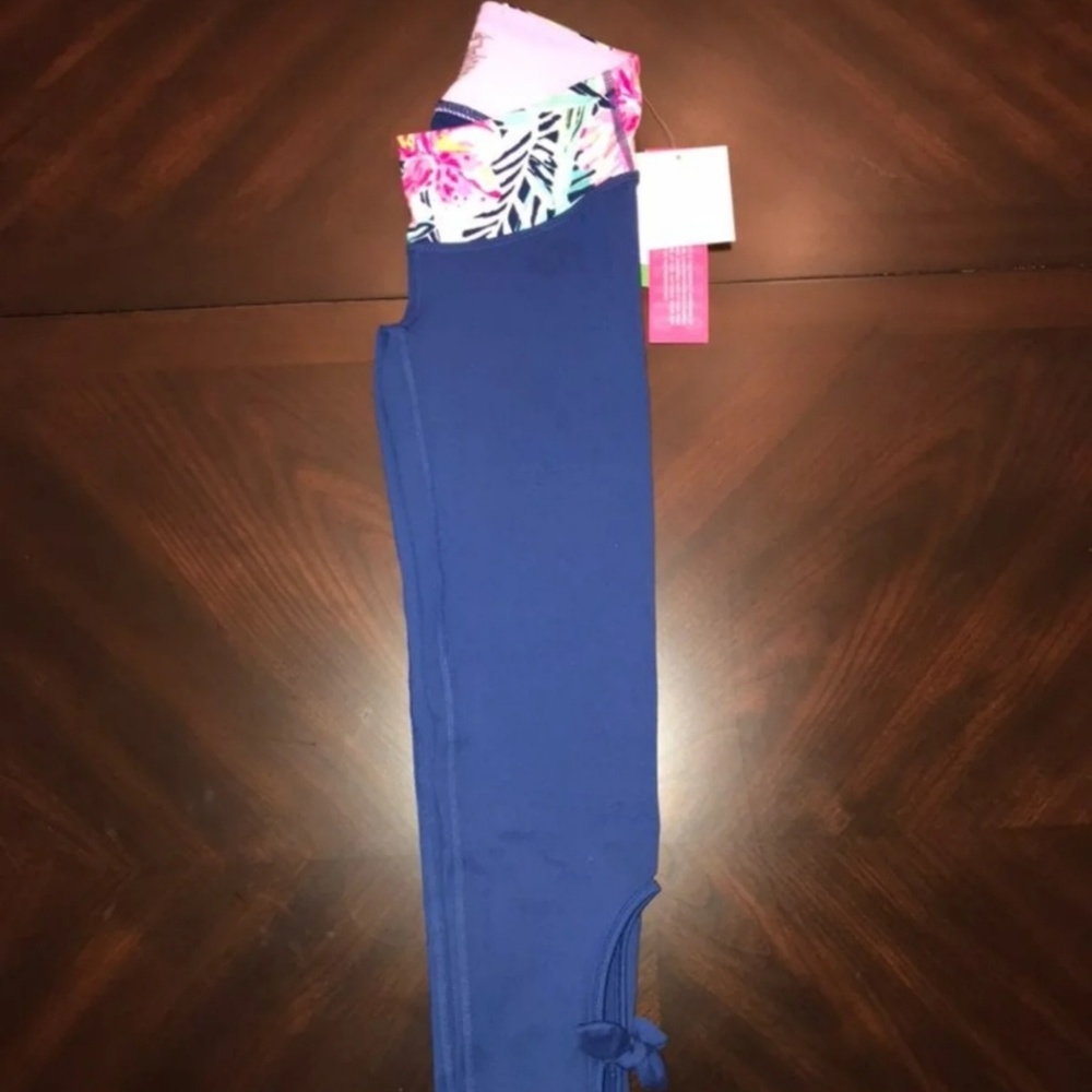 LILLY PULITZER LUXLETIC 3/4 LENGTH LEGGINGS